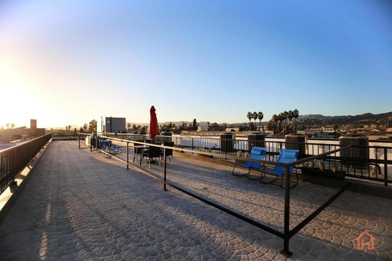 New Luxury Hollywood Sign View- Condo Los Angeles Extérieur photo